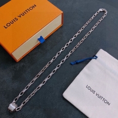 Louis Vuitton Necklaces